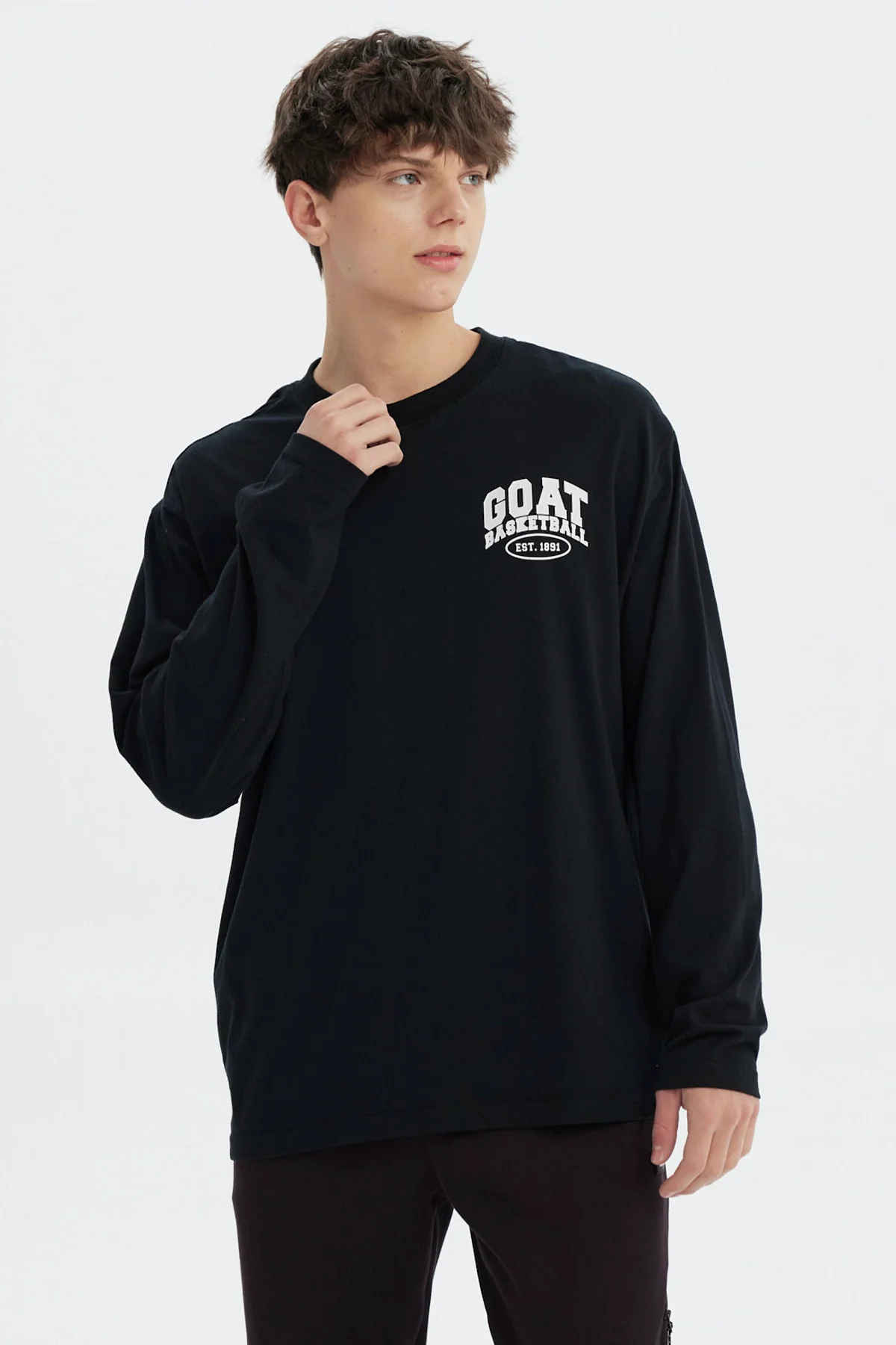 Polera Hombre Slim Negro